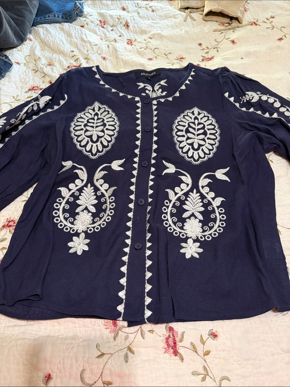 Solitaire Navy Button-Front linen top with White Embroidery